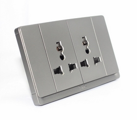 Ổ cắm đôi đa năng V102OS